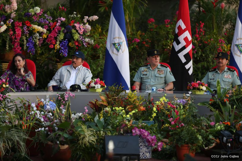 Daniel y Rosario conmemoran 49 aniversario de Pancasán y 37 aniversario del Cuerpo Médico Militar