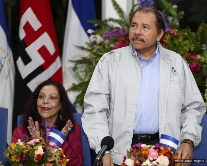 Entregan Medalla “Presidente de la República” a maestros eméritos y a los mejores maestros y estudiantes de Nicaragua