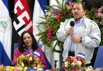 Entregan Medalla “Presidente de la República” a maestros eméritos y a los mejores maestros y estudiantes de Nicaragua