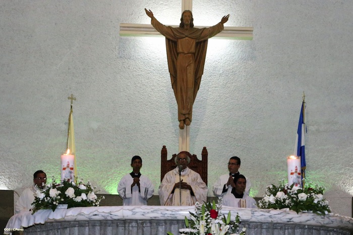 Misa Pascual en Catedral de Managua