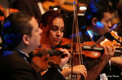 Homenaje a Juan Gabriel en el Teatro Nacional Rubén Darío