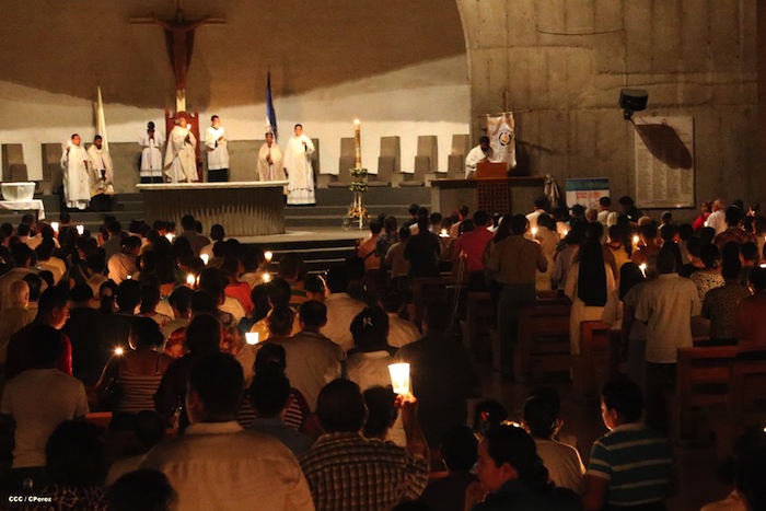 Misa Pascual en Catedral de Managua