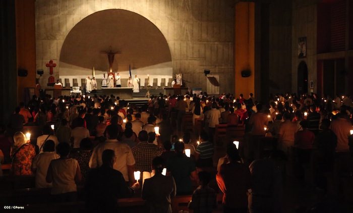 Misa Pascual en Catedral de Managua
