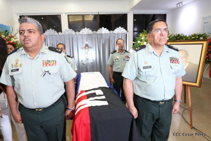 Vela de cuerpo presente del compañero René Núñez Téllez