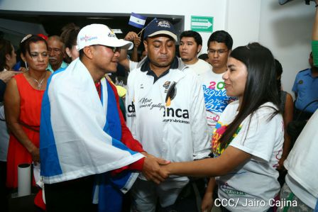 Nicaragua recibe a su Tetracampeón: Román "Chocolatito" González