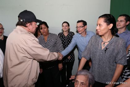 Comandante Daniel participa en honras fúnebres del compañero René Nuñez en León