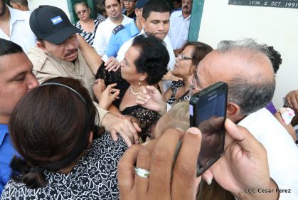 Comandante Daniel participa en honras fúnebres del compañero René Nuñez en León