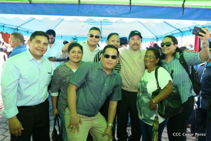 Comandante Daniel participa en honras fúnebres del compañero René Nuñez en León