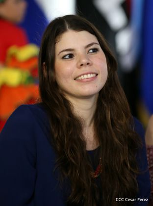 Más Fotos del Desfile Patrio en la Avenida de Bolívar a Chávez