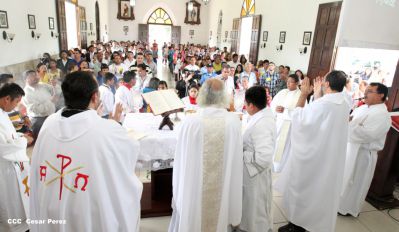 Eucaristía del Cardenal Leopoldo Brenes en Dolores, Carazo