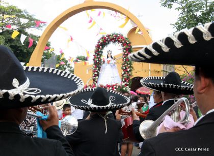 Celebran a Virgen de La Merced en Mateare