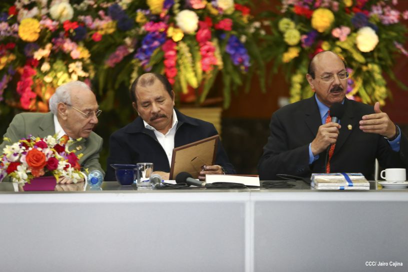 Presidente Daniel se reúne con el PARLACEN