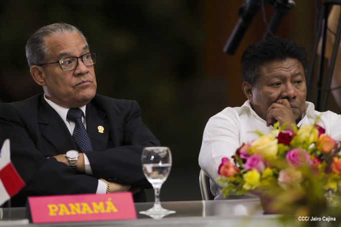 Presidente Daniel se reúne con el PARLACEN