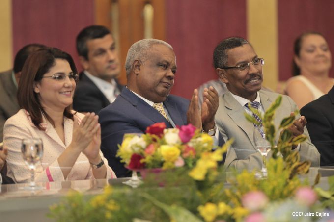 Presidente Daniel se reúne con el PARLACEN