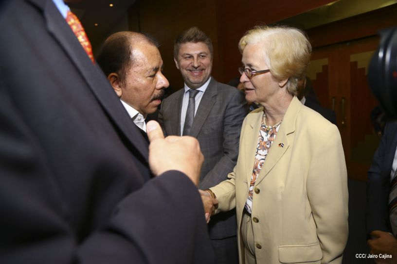 Presidente Daniel se reúne con el PARLACEN