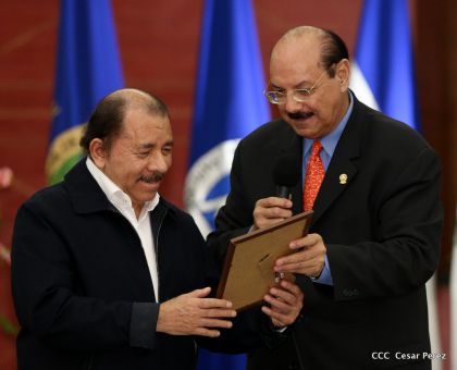 Presidente Daniel se reúne con el PARLACEN