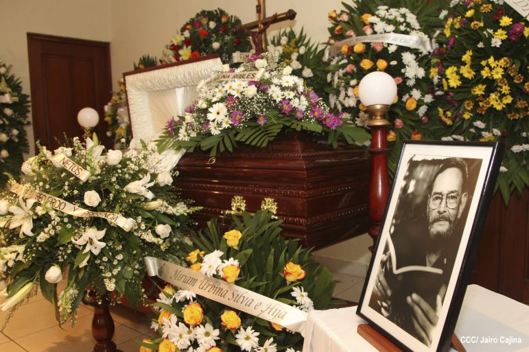 Vela del escritor y médico Fernando Silva