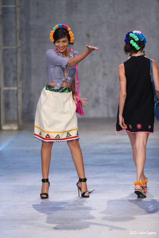 Segunda noche de pasarela en Nicaragua Diseña