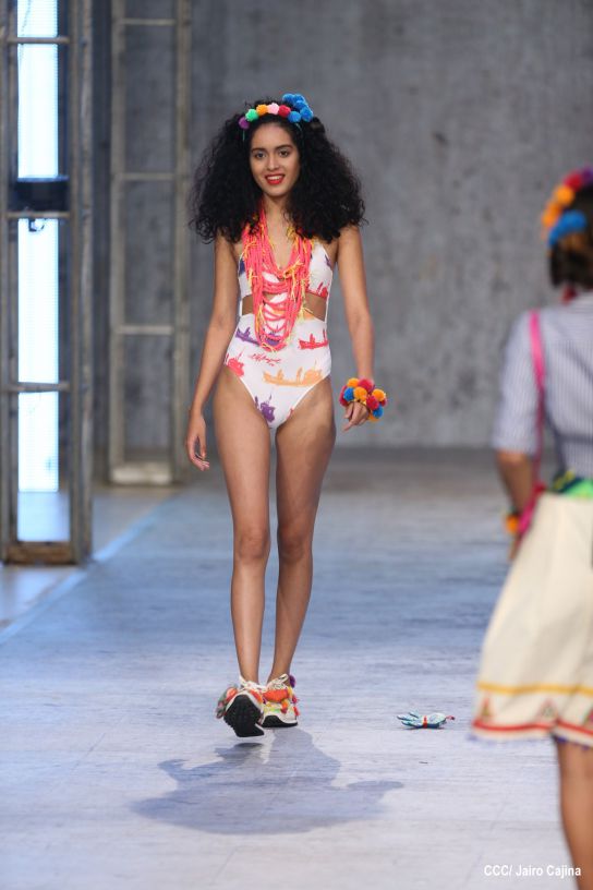 Segunda noche de pasarela en Nicaragua Diseña