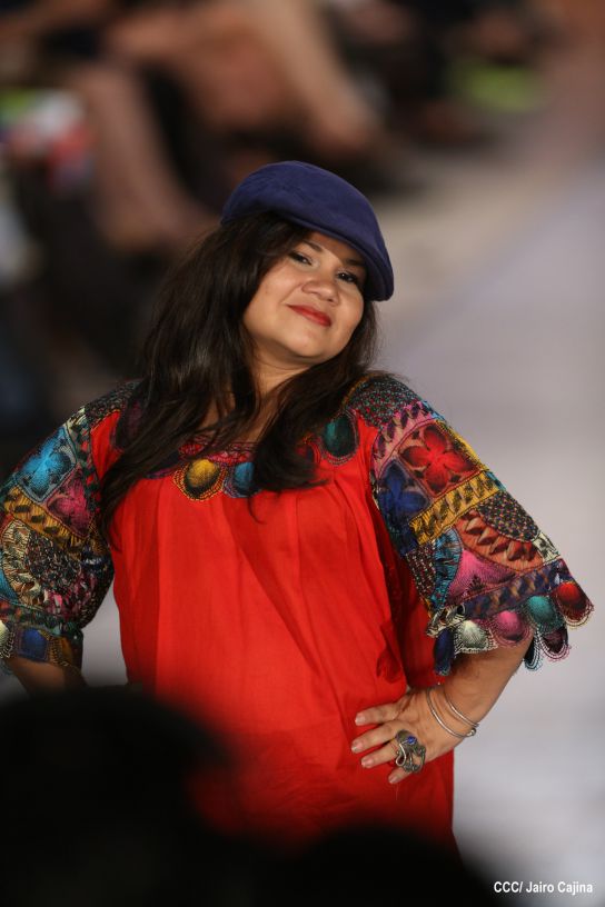 Segunda noche de pasarela en Nicaragua Diseña