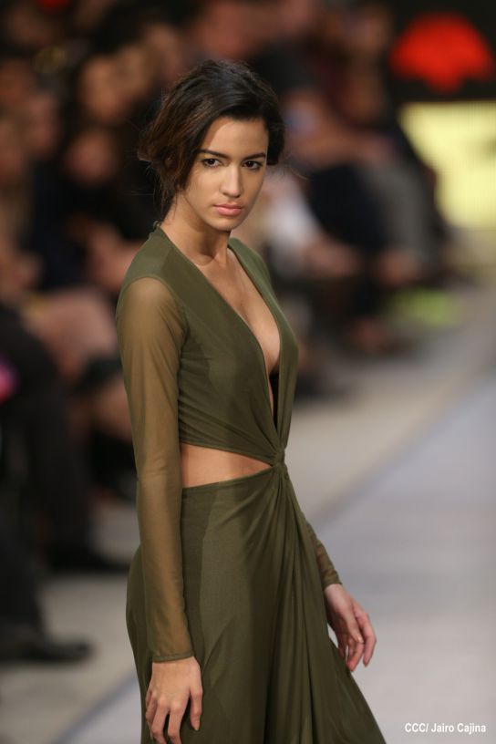 Segunda noche de pasarela en Nicaragua Diseña