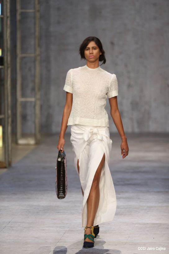 Segunda noche de pasarela en Nicaragua Diseña