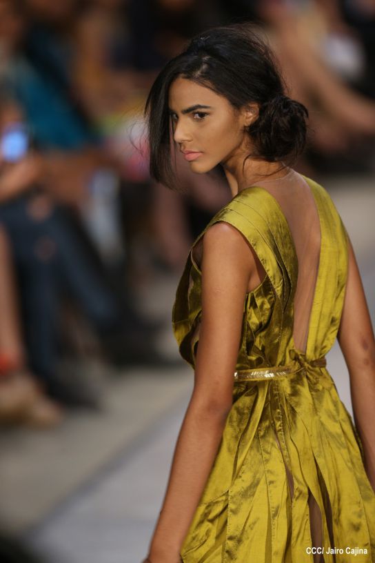 Segunda noche de pasarela en Nicaragua Diseña