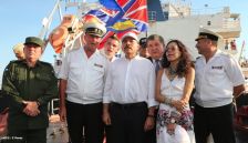 Daniel y Rosario despiden a tripulación de Buque Ruso "Moskva"