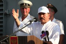 Daniel y Rosario despiden a tripulación de Buque Ruso "Moskva"