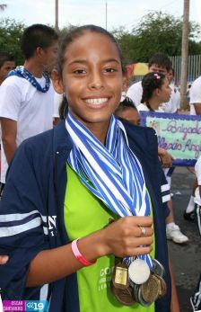 Desfiles escolares en Avenida Bolívar