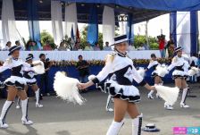 Desfiles escolares en Avenida Bolívar