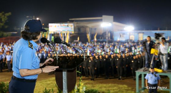 Presidente Daniel entrega nuevas unidades de transporte a la Policía Nacional para fortalecer la Seguridad de las Familias Nicaragüenses