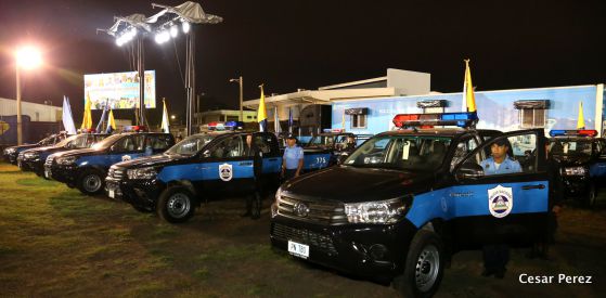 Presidente Daniel entrega nuevas unidades de transporte a la Policía Nacional para fortalecer la Seguridad de las Familias Nicaragüenses