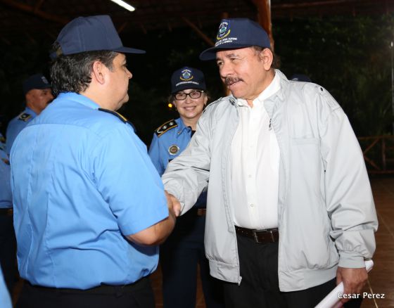 Presidente Daniel entrega nuevas unidades de transporte a la Policía Nacional para fortalecer la Seguridad de las Familias Nicaragüenses