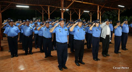 Presidente Daniel entrega nuevas unidades de transporte a la Policía Nacional para fortalecer la Seguridad de las Familias Nicaragüenses