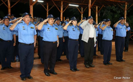Presidente Daniel entrega nuevas unidades de transporte a la Policía Nacional para fortalecer la Seguridad de las Familias Nicaragüenses