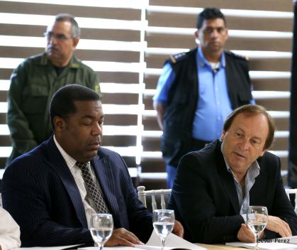 Autoridades nicaragüenses se reúnen con invitados y expertos electorales