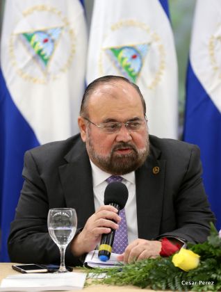 Autoridades nicaragüenses se reúnen con invitados y expertos electorales