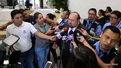 Autoridades nicaragüenses se reúnen con invitados y expertos electorales