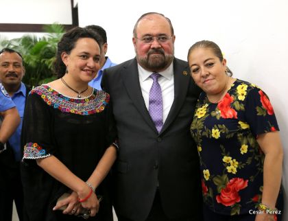 Autoridades nicaragüenses se reúnen con invitados y expertos electorales