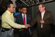Arriban a Managua Canciller y Ministro del Interior de Ecuador