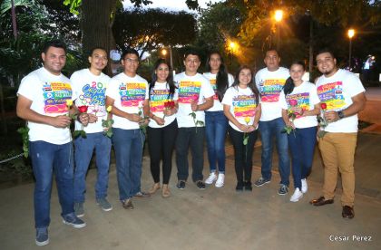 Daniel y Rosario conmemoran el 40 Aniversario del Tránsito a la Inmortalidad del Comandante Carlos Fonseca