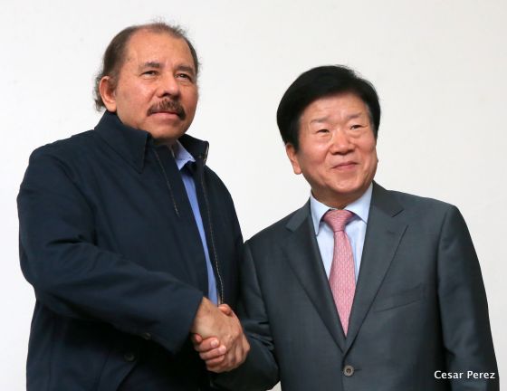 Presidente Daniel se reúne con el Vicepresidente de la Asamblea Nacional de Corea, Sr. Byeong-Seung Park