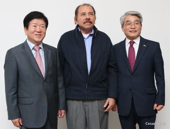 Presidente Daniel se reúne con el Vicepresidente de la Asamblea Nacional de Corea, Sr. Byeong-Seung Park