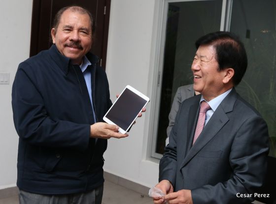 Presidente Daniel se reúne con el Vicepresidente de la Asamblea Nacional de Corea, Sr. Byeong-Seung Park