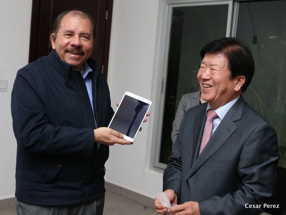 Presidente Daniel se reúne con el Vicepresidente de la Asamblea Nacional de Corea, Sr. Byeong-Seung Park