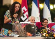 Daniel y Rosario conmemoran 35 aniversario del Asalto al Palacio Nacional