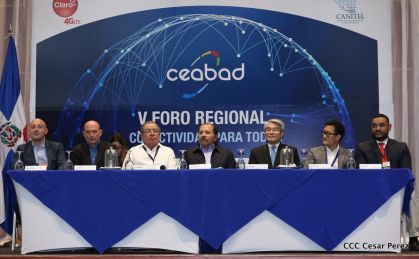Presidente Daniel clausura V Foro Regional "Conectividad para Todos" del CEABAD