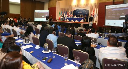 Presidente Daniel clausura V Foro Regional "Conectividad para Todos" del CEABAD