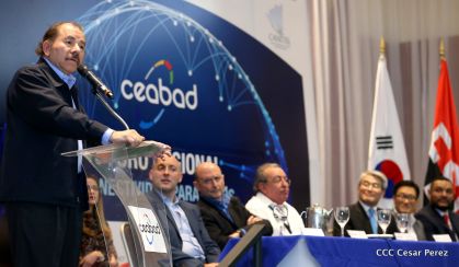 Presidente Daniel clausura V Foro Regional "Conectividad para Todos" del CEABAD